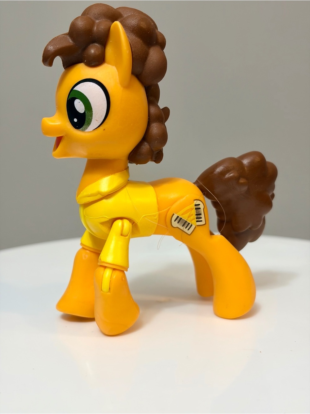 MLP (2016) G4 “Guardians of Harmony Cheese Sandwich” Articulated 3” Pony